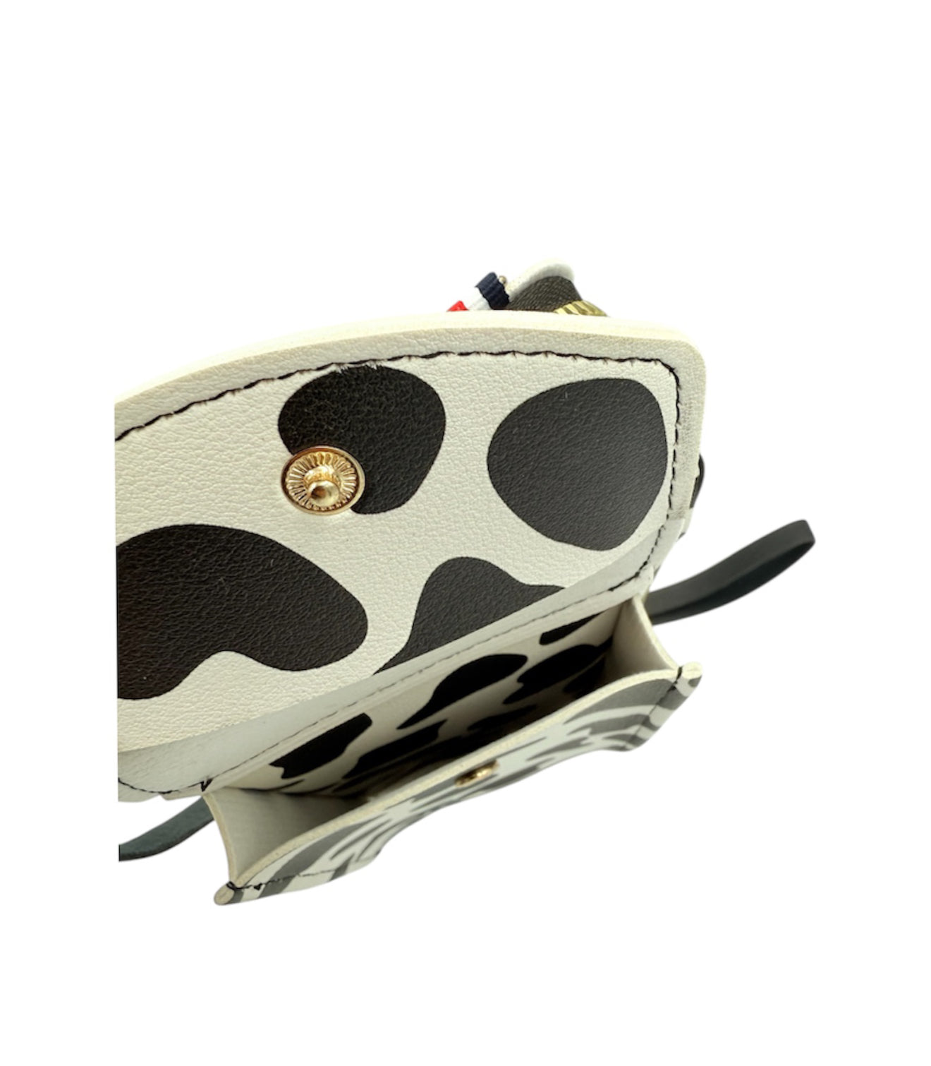 A8925A - Cow Print Crossbody Phone Purse