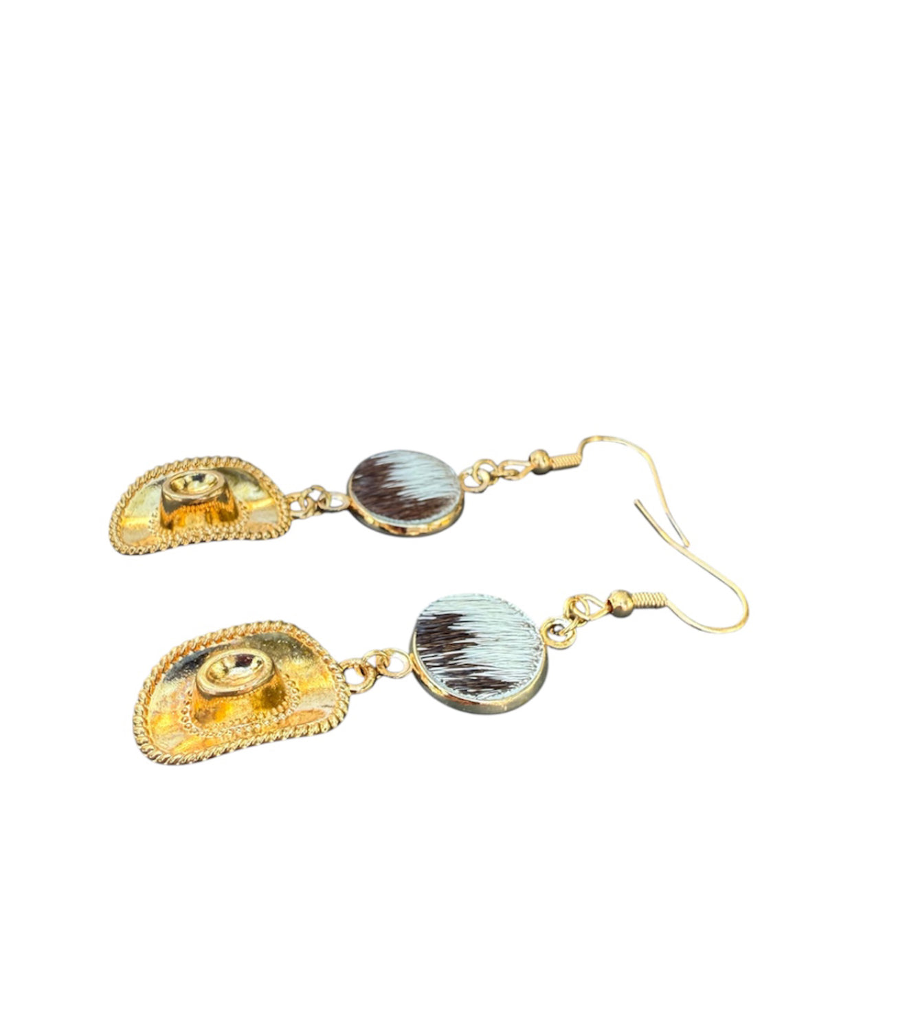 J7047 - Hide Gold Coloured Fishhook Earrings