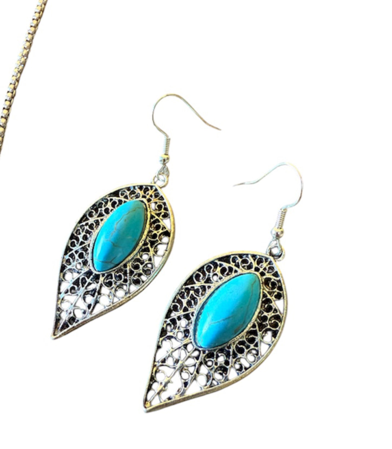 J7085A - Turquoise Earrings & Necklace Set