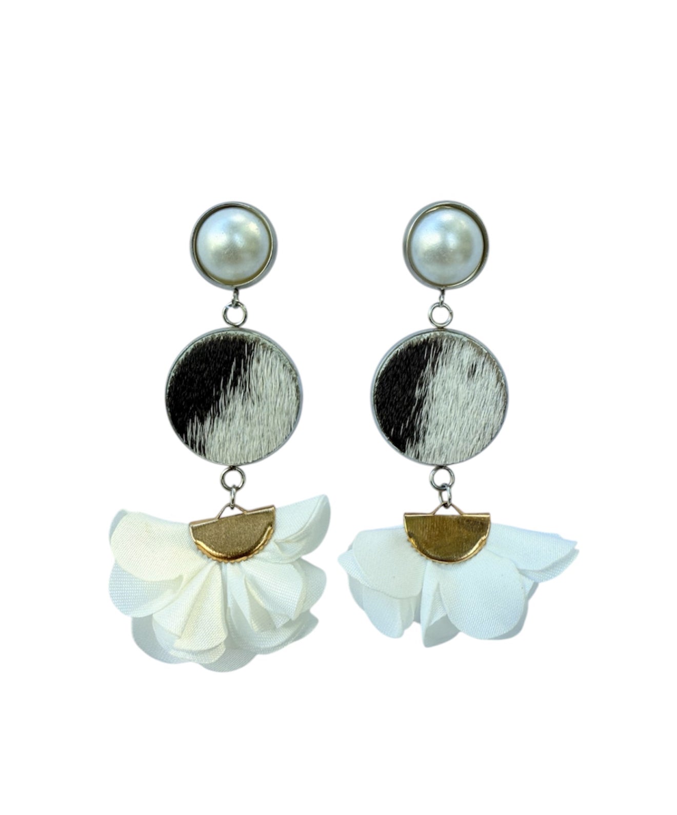 J7075B - Flower 100% Hair on Hide Earrings - Rawhide Western Wear