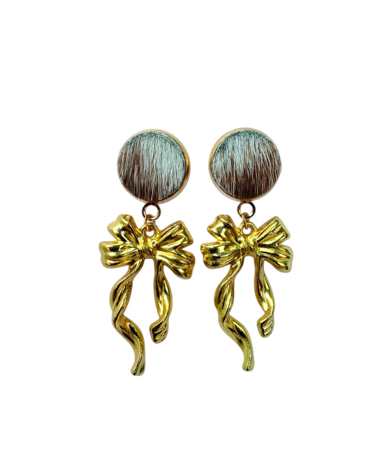 J6668A - 100% Cowhide Earrings