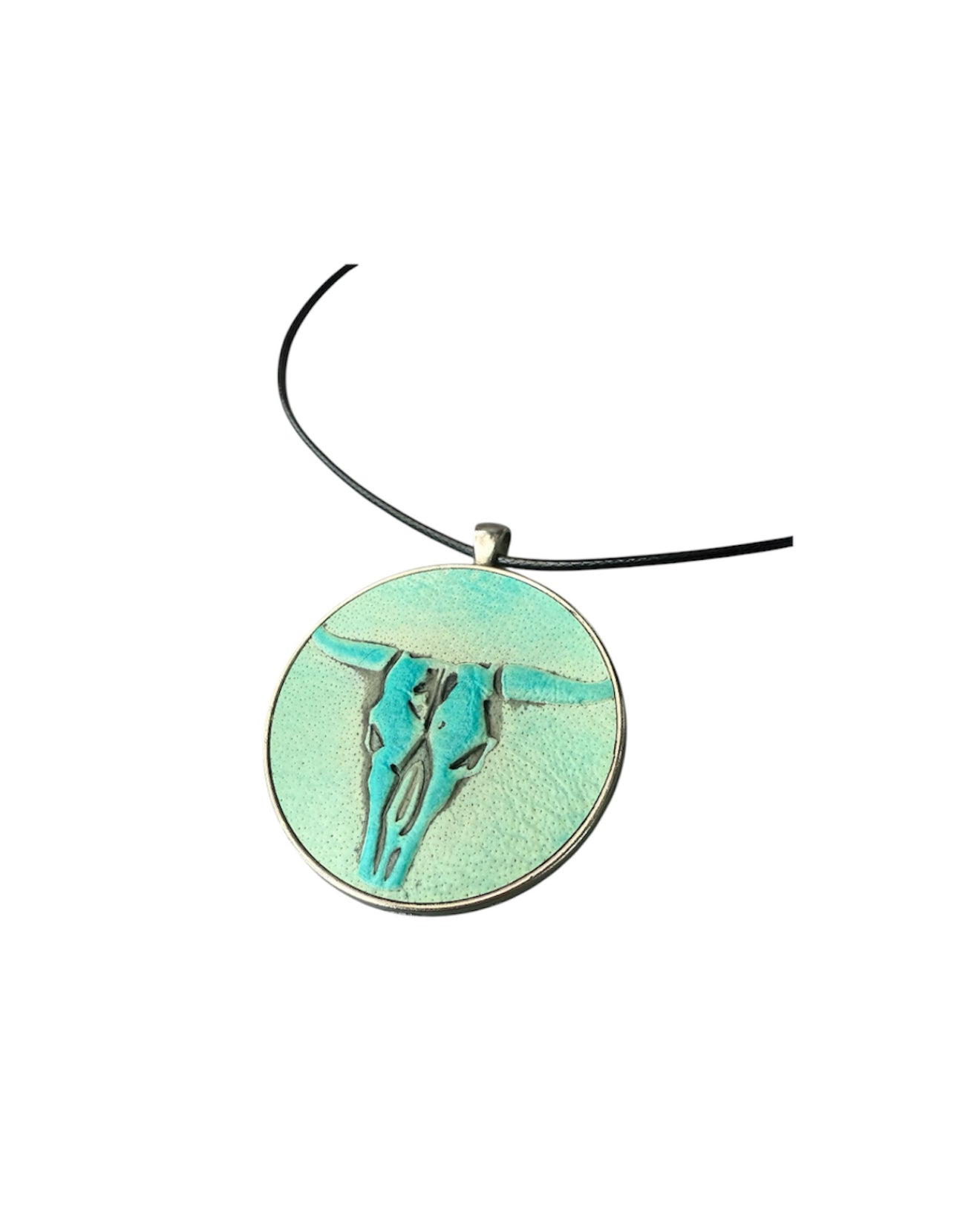 J6898 - 100% Leather Pendant Necklace