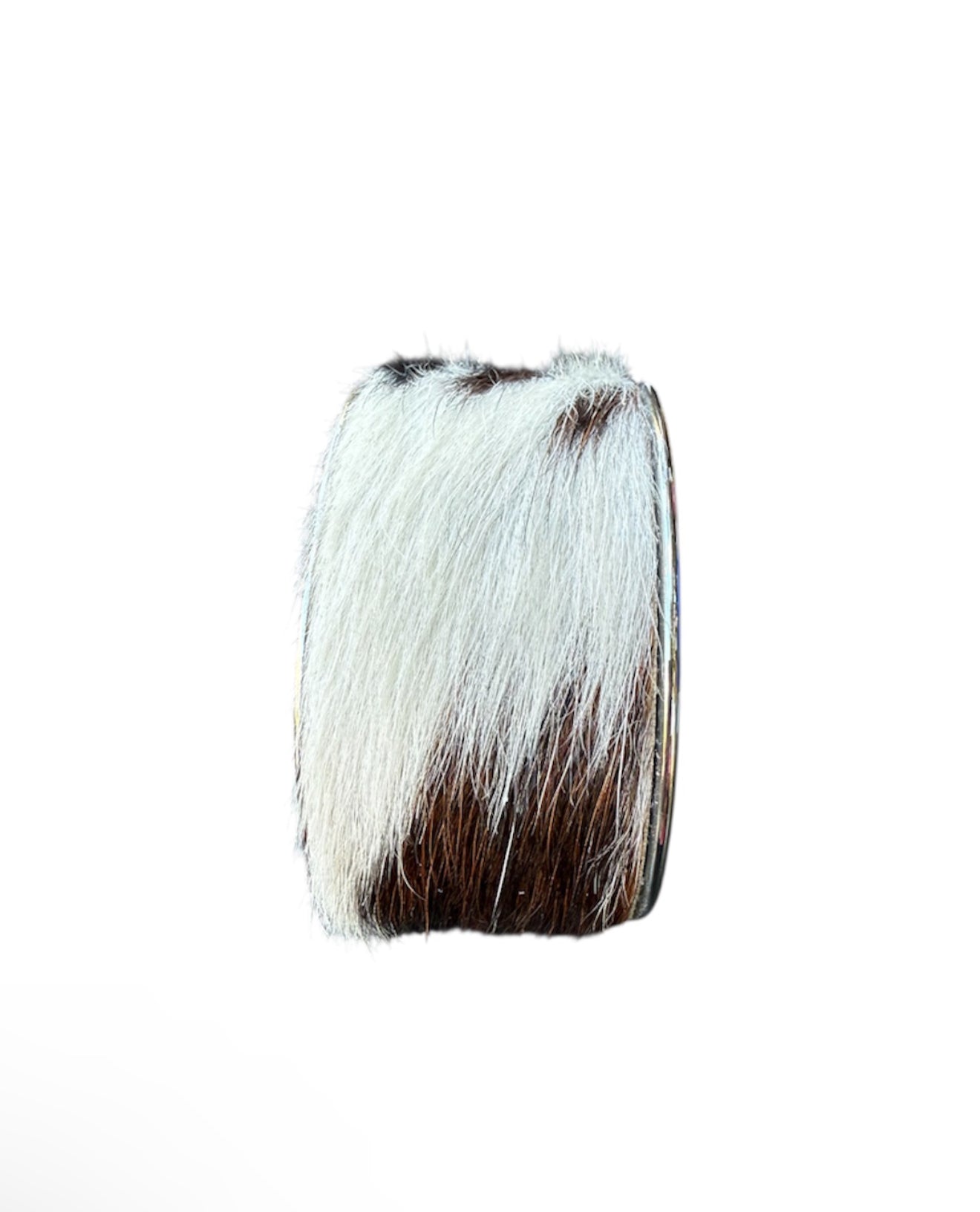 J6877 - 3/4 Bangle w Cowhide Bezel