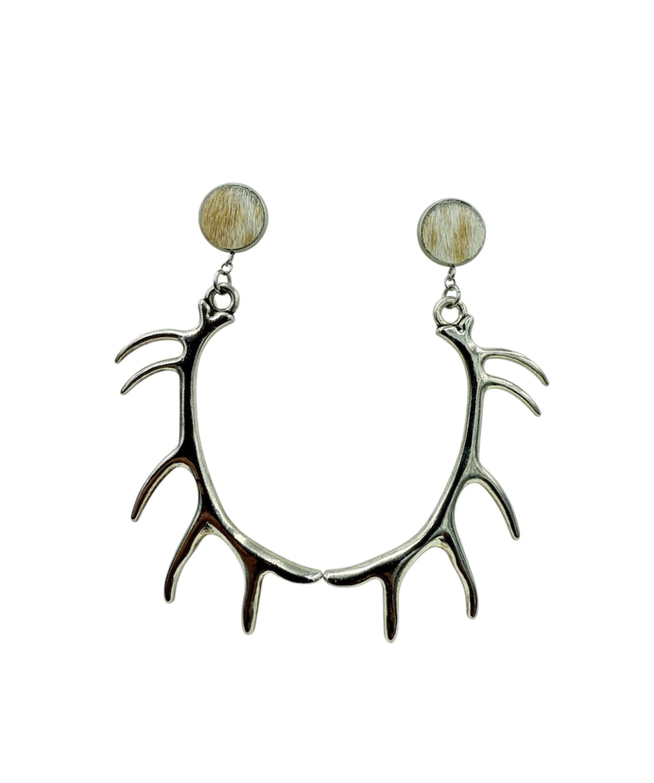 J6981B - 100% Hair on Hide Stud w Antler Dangle