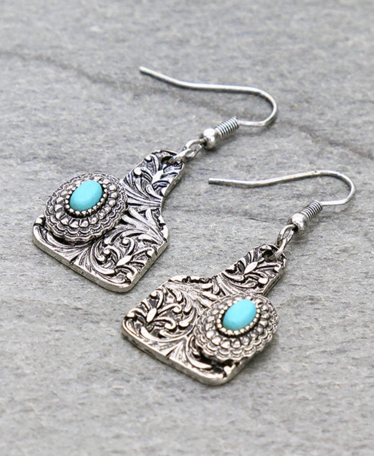 J6498 - Mini Cattle Tag Concho Dangle Earrings