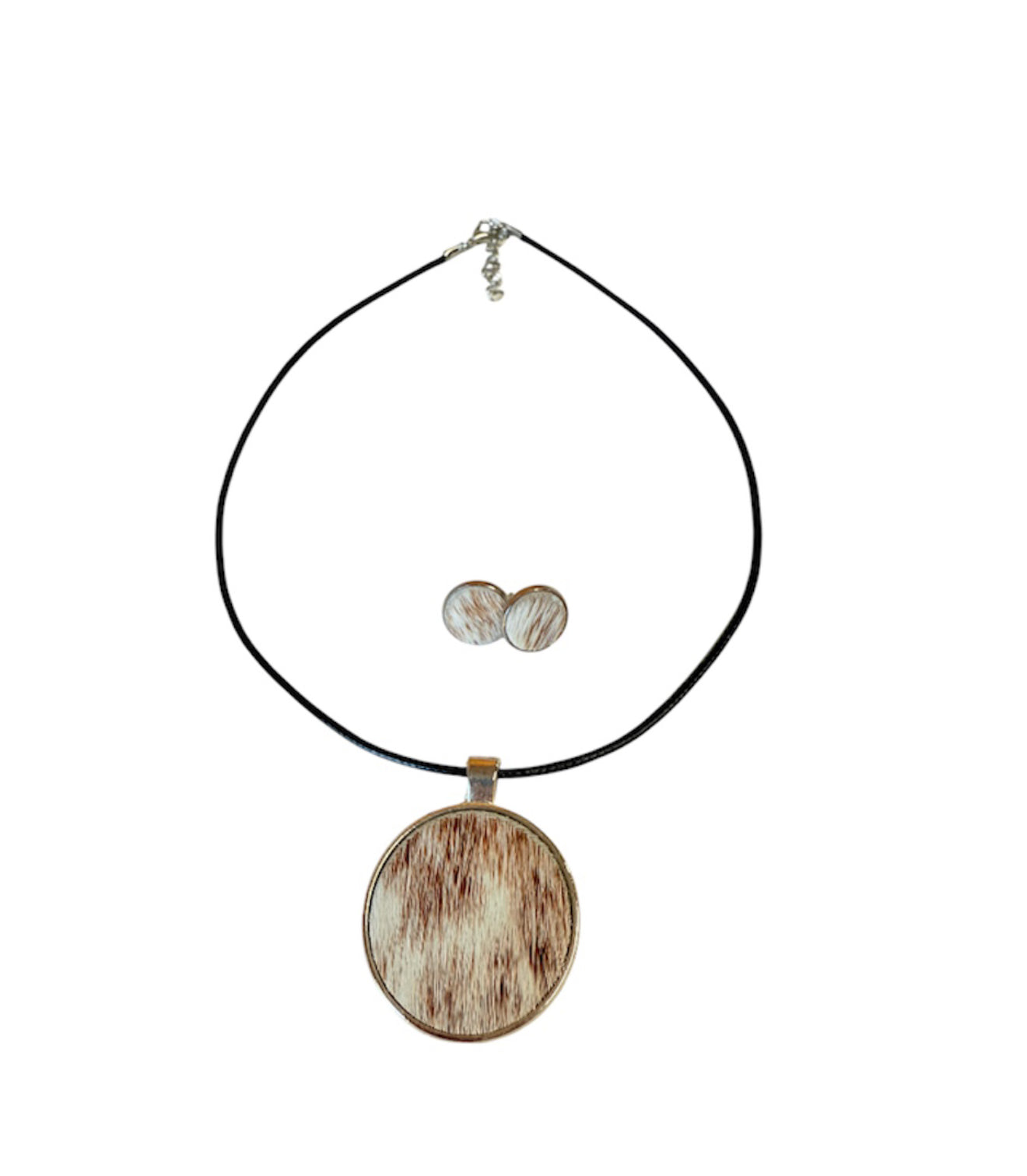 J6930- 100% Cowhide Necklace & Earrings Set