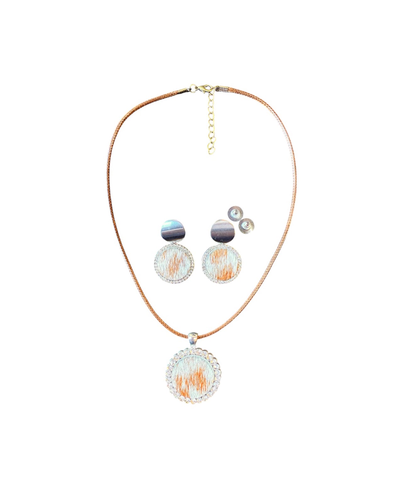 J6929 - 100% Cowhide Necklace & Earrings Set