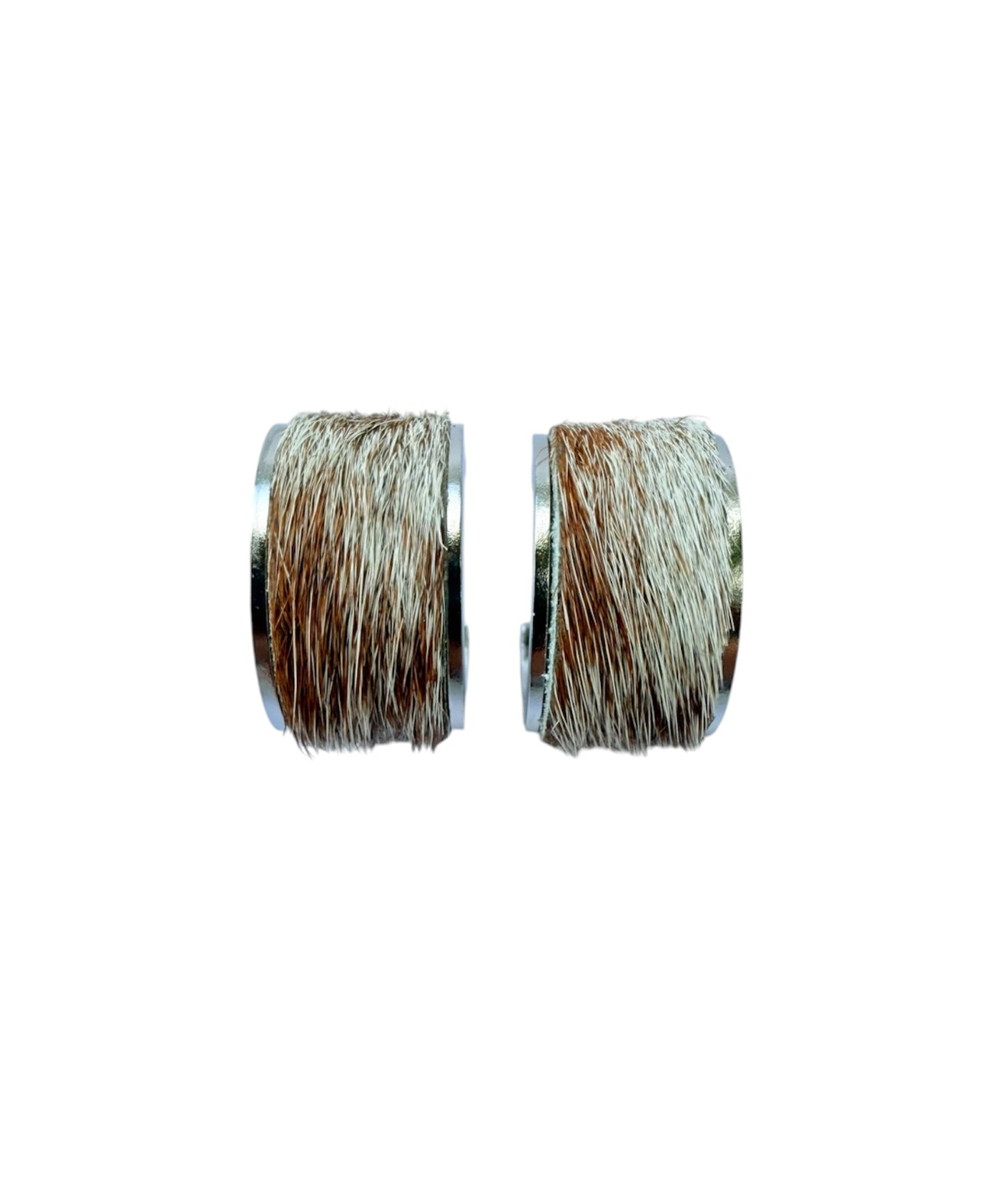 J7048 - C Shape Hide Stud Earrings - Rawhide Western Wear