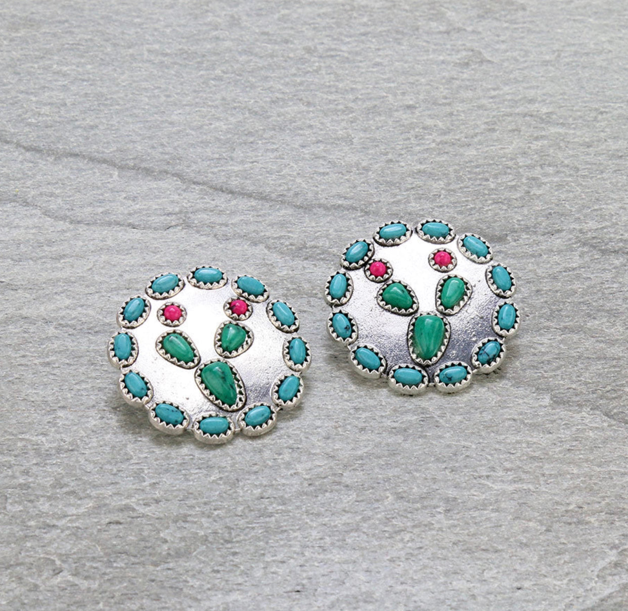 J6462 - Western Cactus Stone Stud Earrings