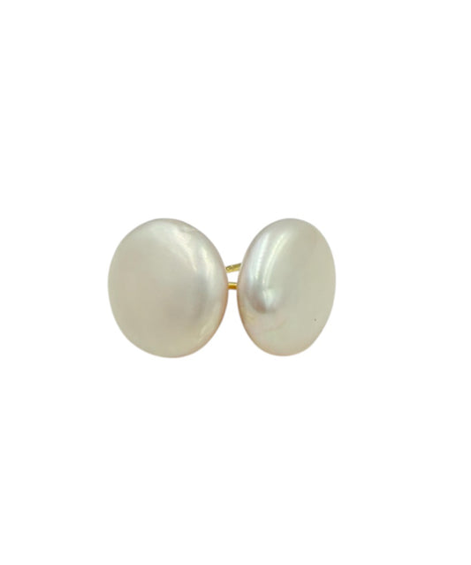 J7104A - Real Pearl White Button Stud Earring (no 2 Pearls are the same) - Rawhide Western Wear 