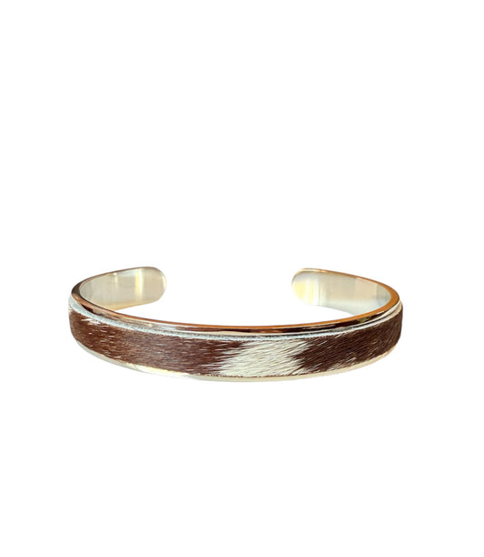 J7004 - Solid/Stainless Steel 3/4 Bangle Cowhide
