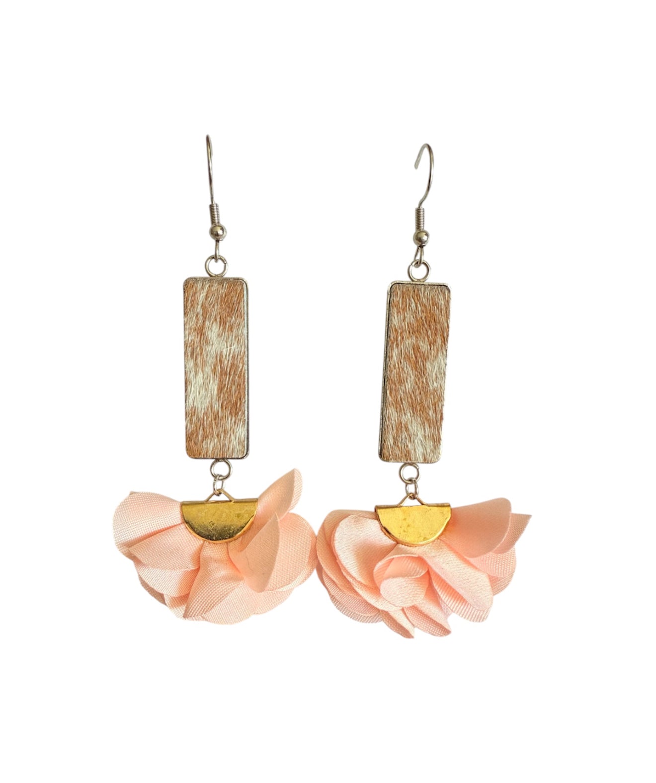 J7091A - Flower 100% Hair on Hide Earrings - Rawhide Western Wear 