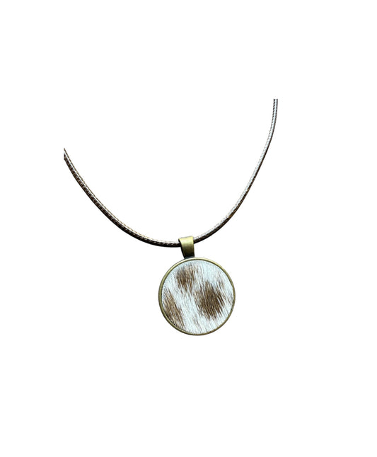 J7098 - 100% Cowhide Pendant Necklace - Rawhide Western Wear 