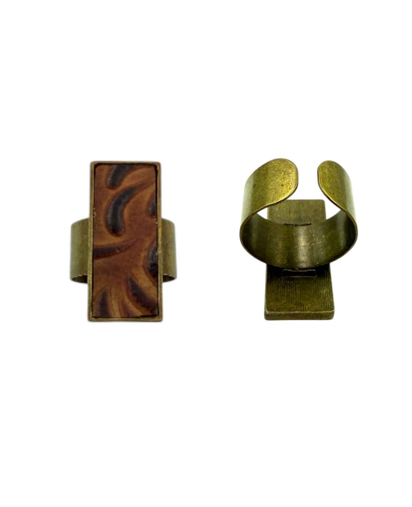 J6476 - Real Leather Ring