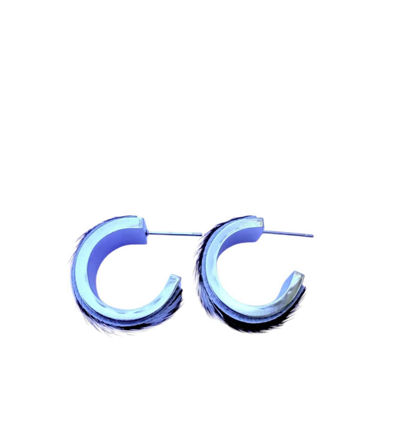 J7048A - C Shape Hide Stud Earrings