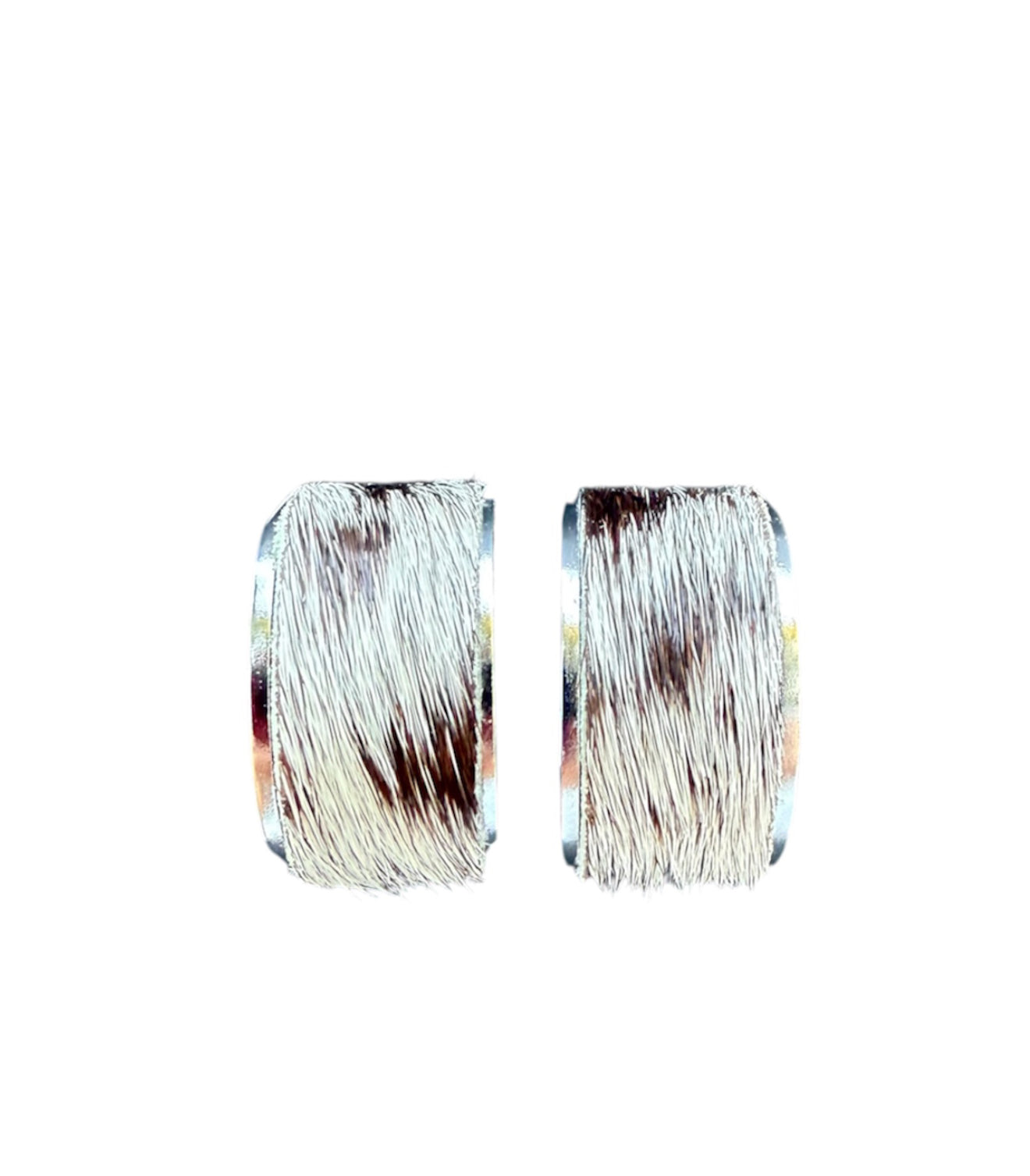 J7048C - C Shape Hide Stud Earrings