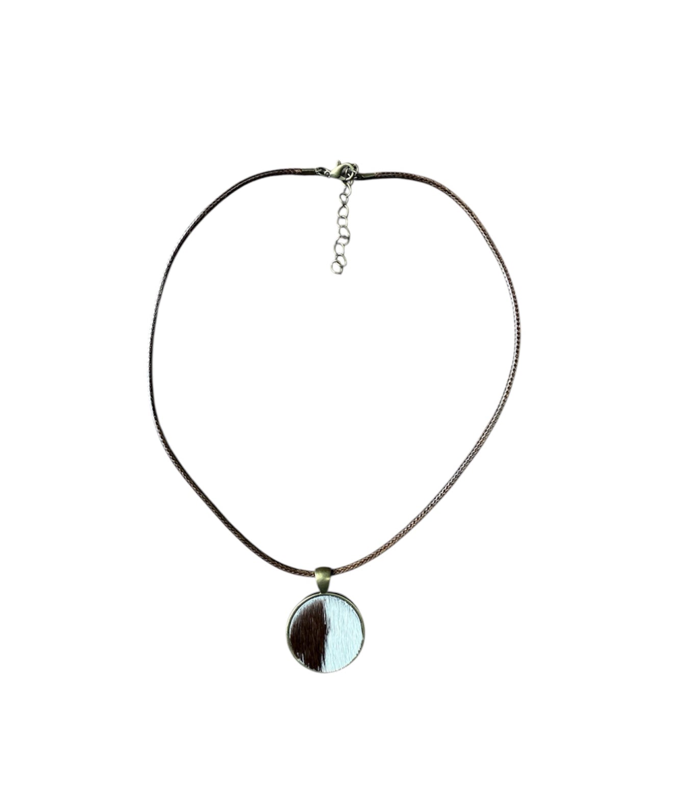 J6915 - 100% Cowhide Pendant Necklace