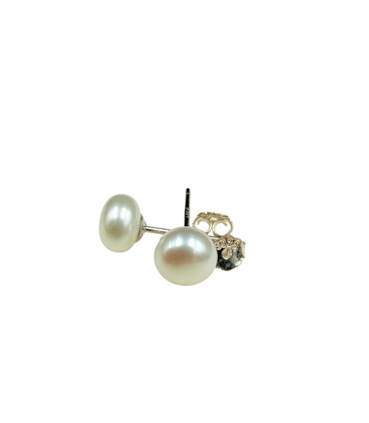 J7058 - Real Pearl White Stud Earring