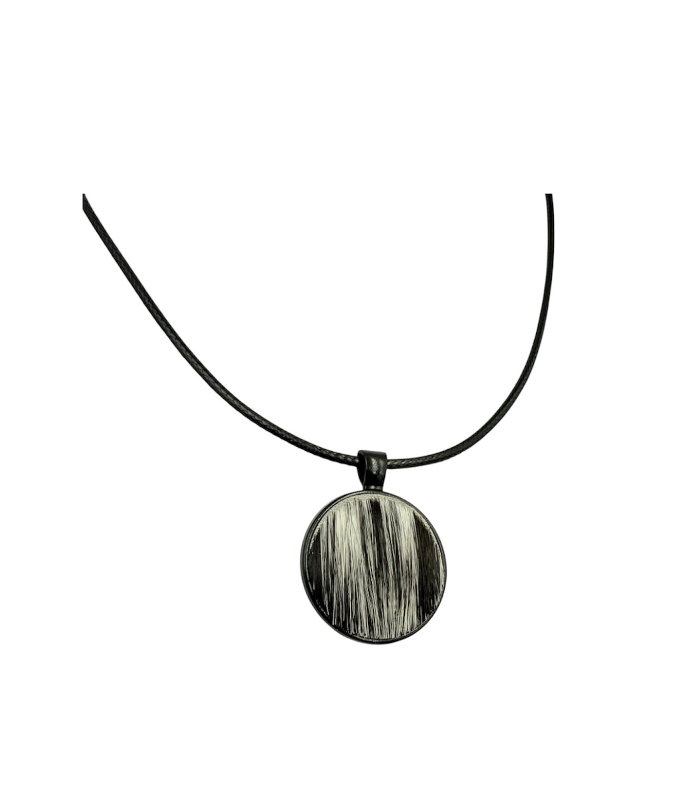 J6911 - 100% Cowhide Pendant Necklace - Rawhide Western Wear 