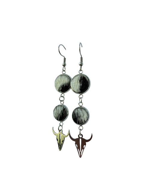 J7042C - 100% Hair on Hide Earrings with Steer Head - Rawhide Western Wear 