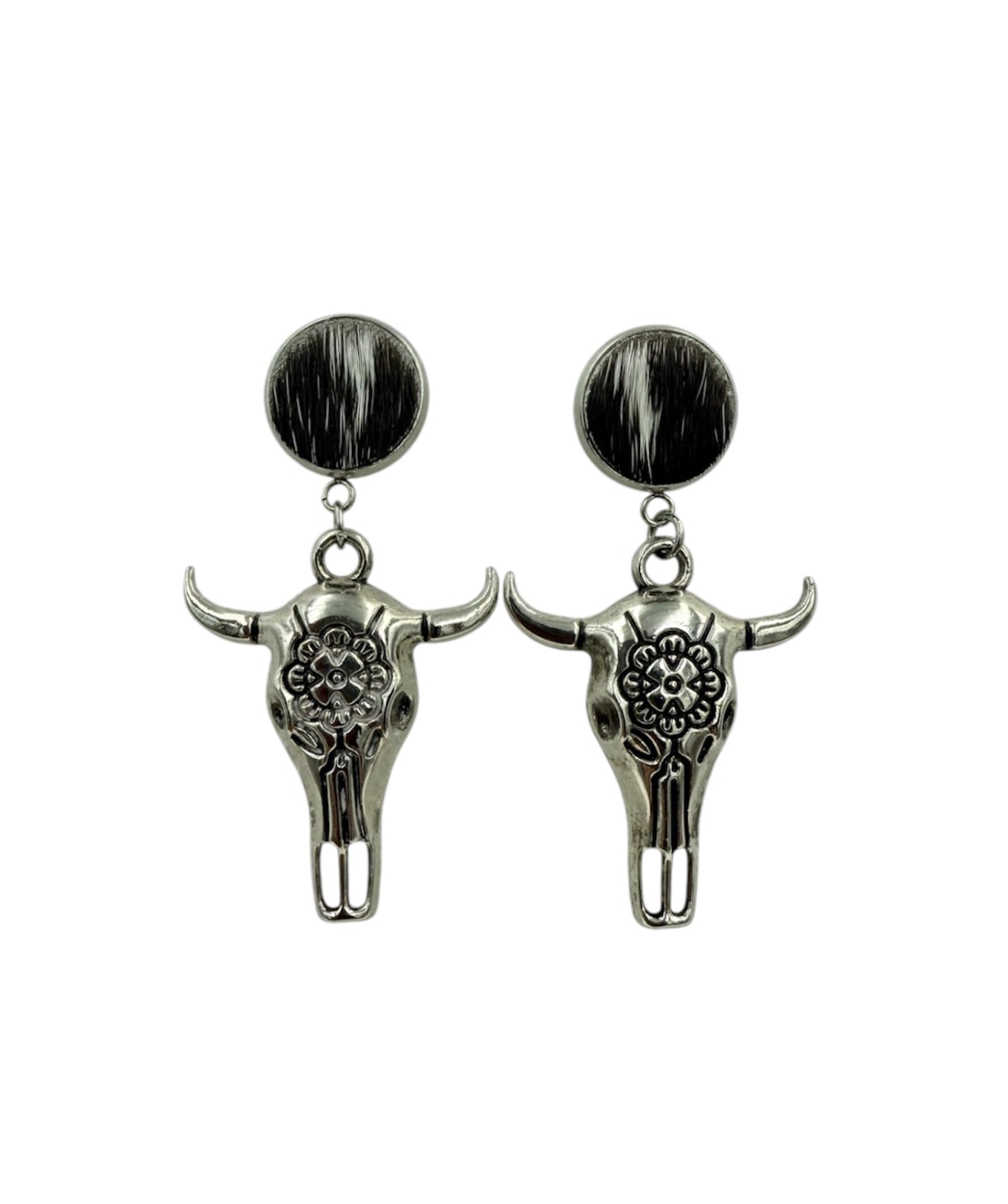 J6579 - 12mm Stainless Steel Stud Hide w Skull Dangle