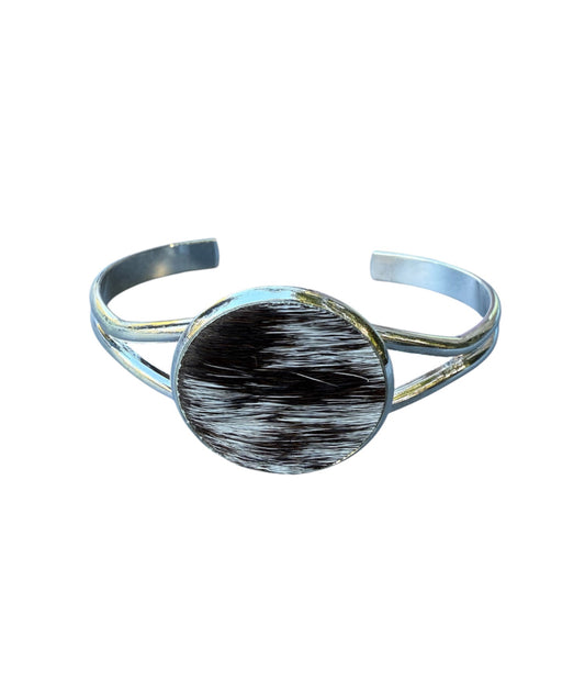 J6861R - 3/4 Bangle w Cowhide Bezel