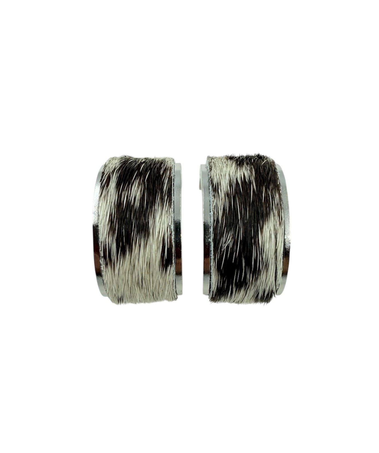 J7048A - C Shape Hide Stud Earrings - Rawhide Western Wear 