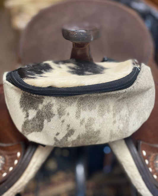 178187e - Hair on Cowhide Saddle Pouch
