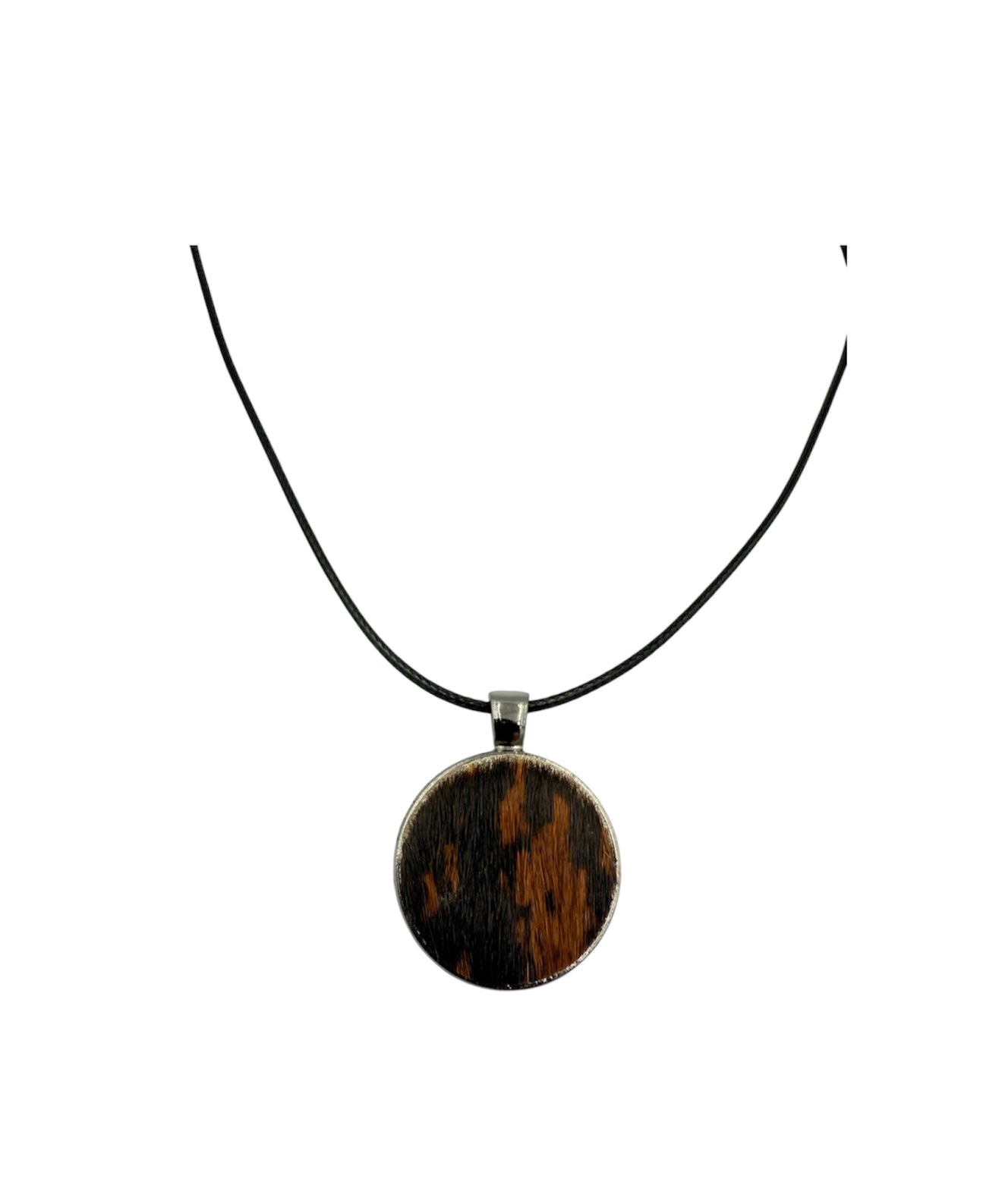J6910 - 100% Cowhide Pendant Necklace - Rawhide Western Wear 