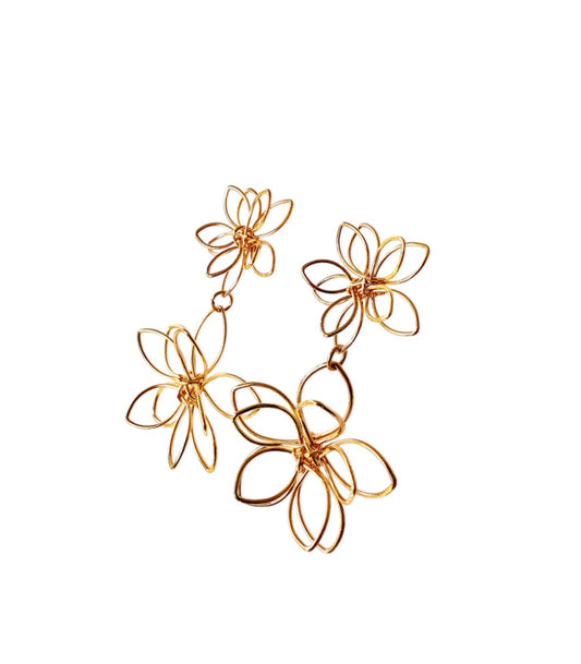 J6616A - Wired Flower Stud Dangle Earrings