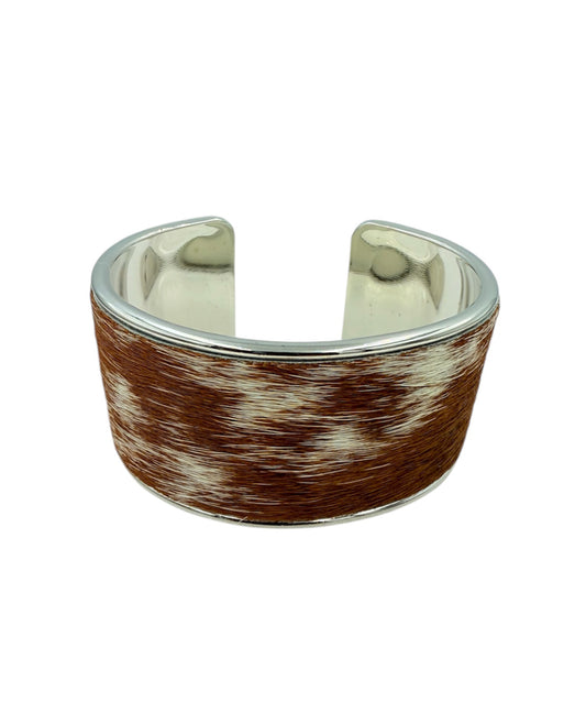 J6878A - 3/4 Bangle w Cowhide Bezel - Rawhide Western Wear 