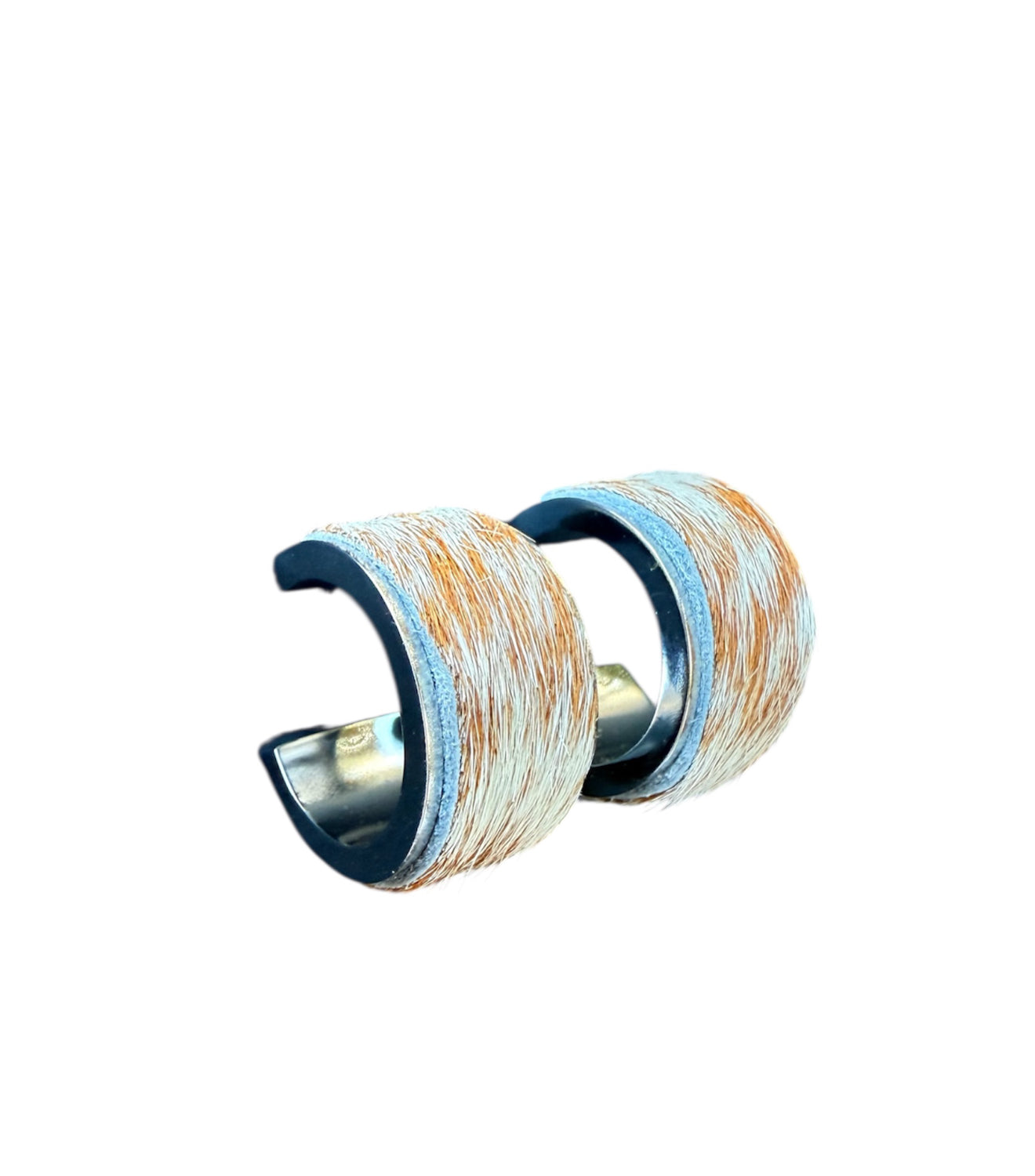 J7048 - C Shape Hide Stud Earrings