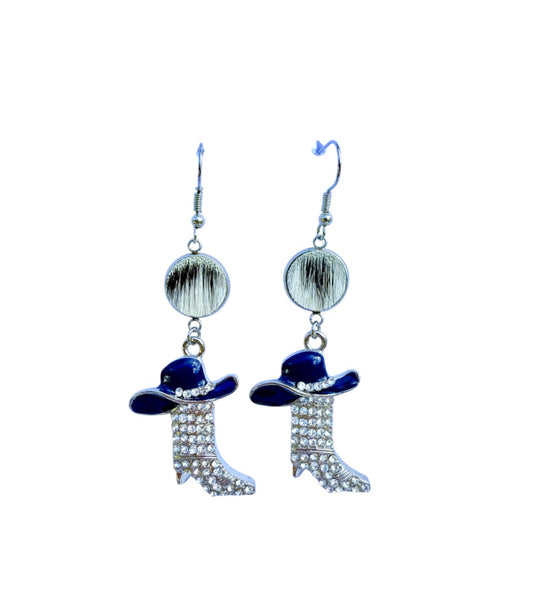J7042 - 100% Hair on Hide Earrings with Steer Head