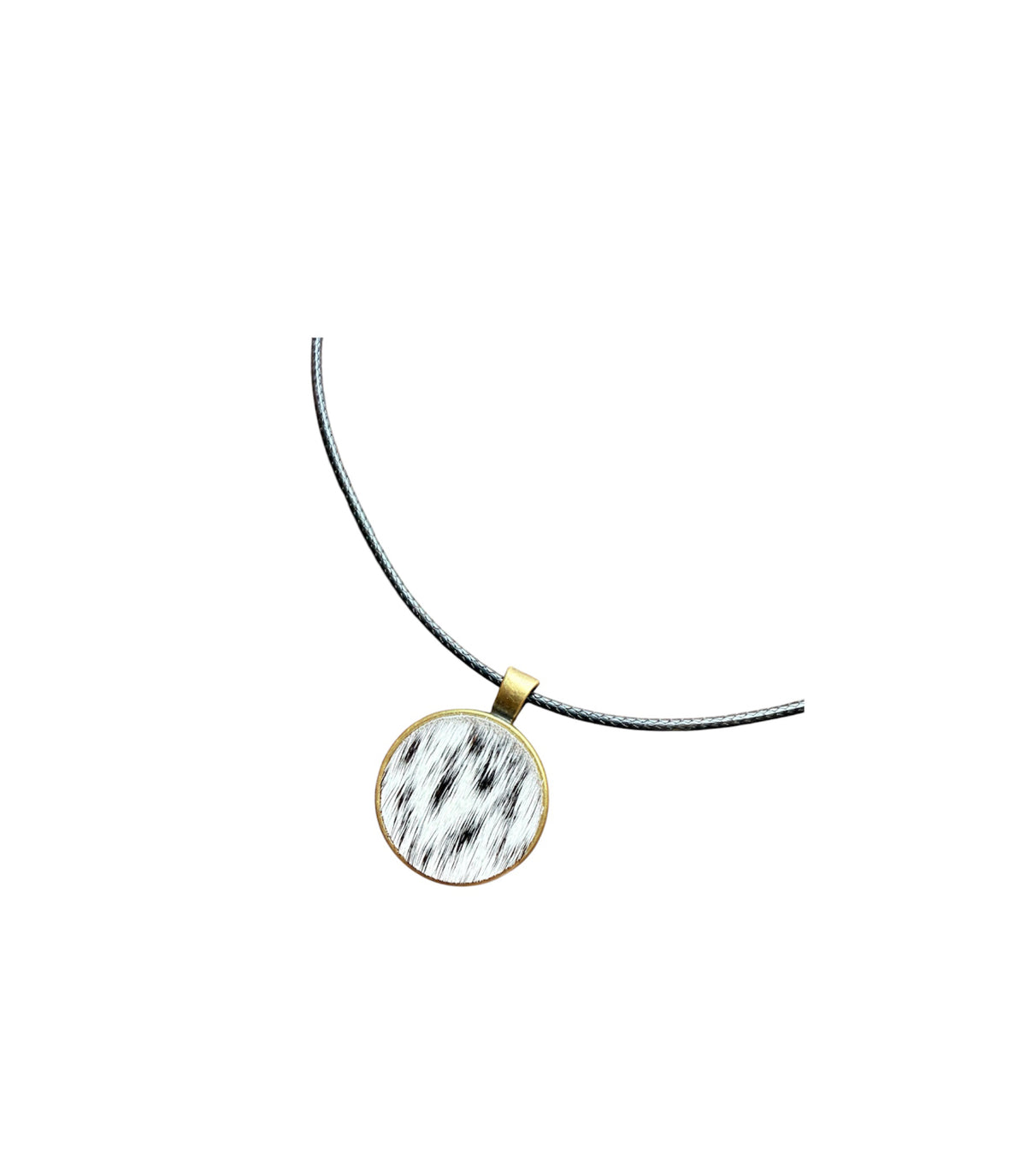 J6915 - 100% Cowhide Pendant Necklace