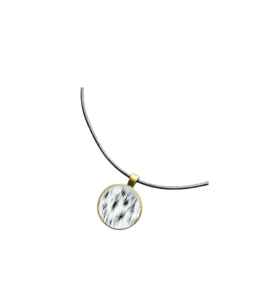 J6915 - 100% Cowhide Pendant Necklace