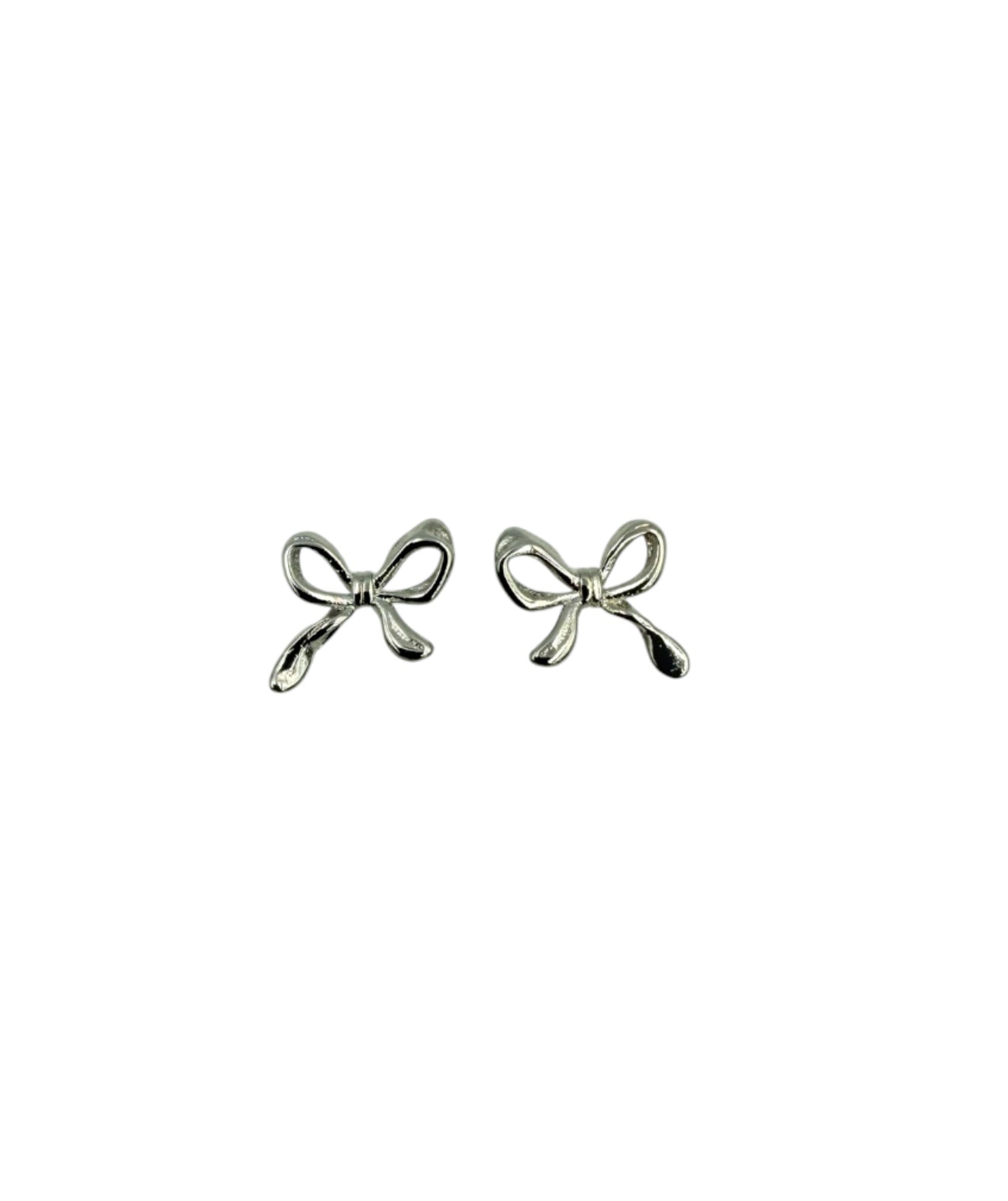 J6510 - Bow Stud Earrings