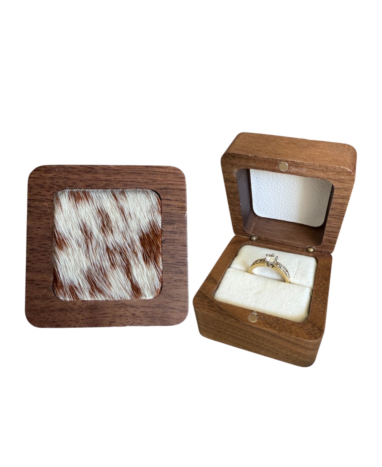 A8778 - 100% Hair On Hide Wooden 1 Ring Box