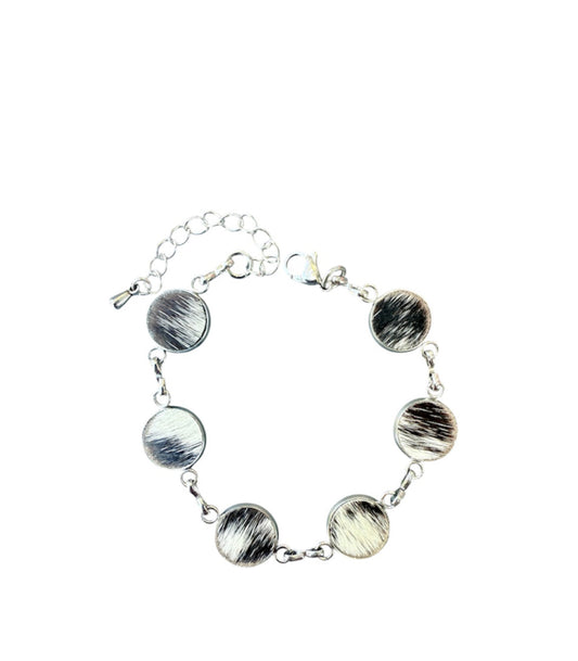 J6881 -  Cowhide Bracelet