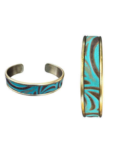 J6868 - 3/4 Bangle w Tooled Leather Bezel vary slightly Tarnished.. see pic