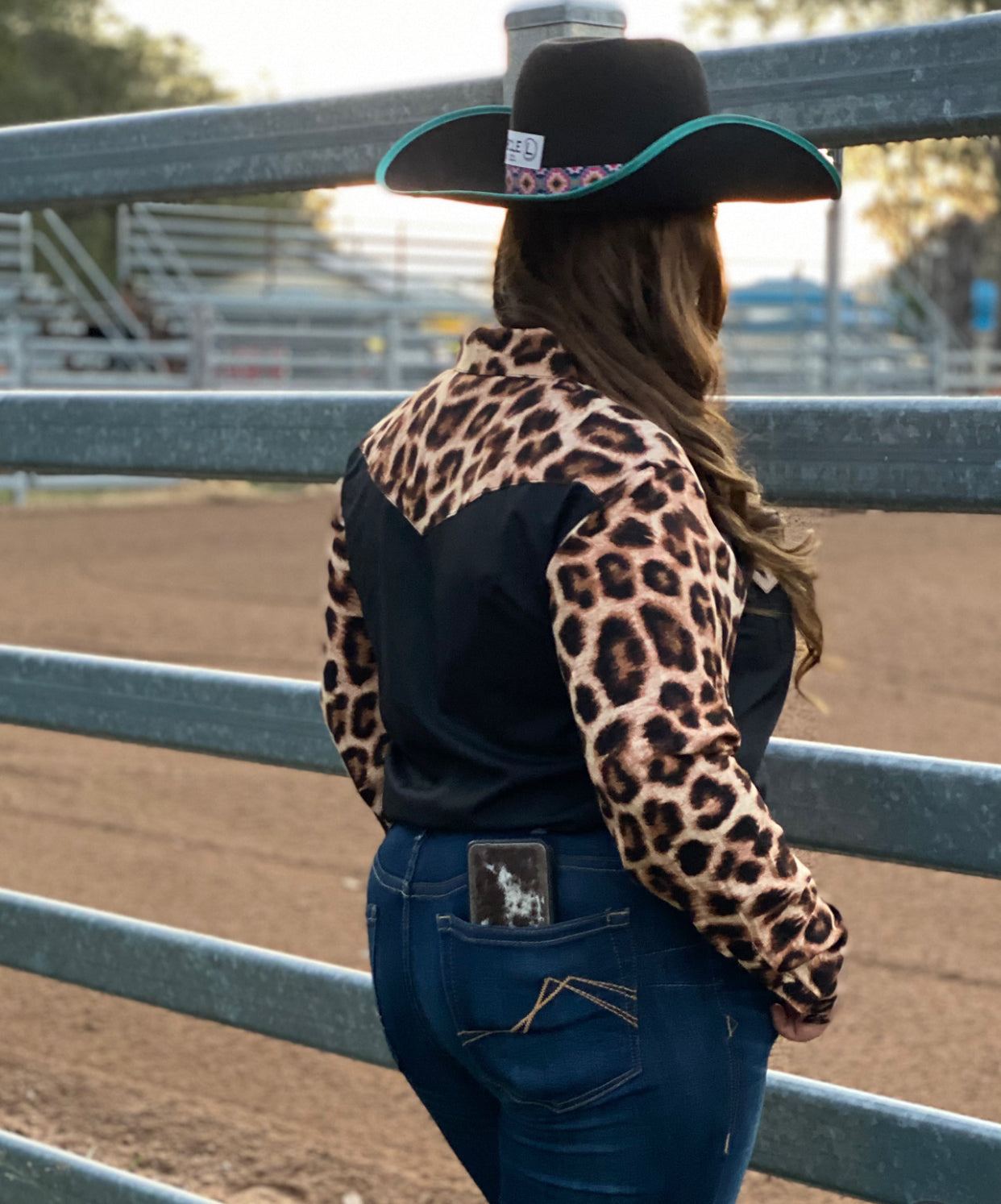 L1308 - Leopard & Black Ladies Western Arena Shirt