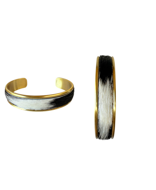 J6872R - 3/4 Bangle w Cowhide Bezel (slightly tarnished)