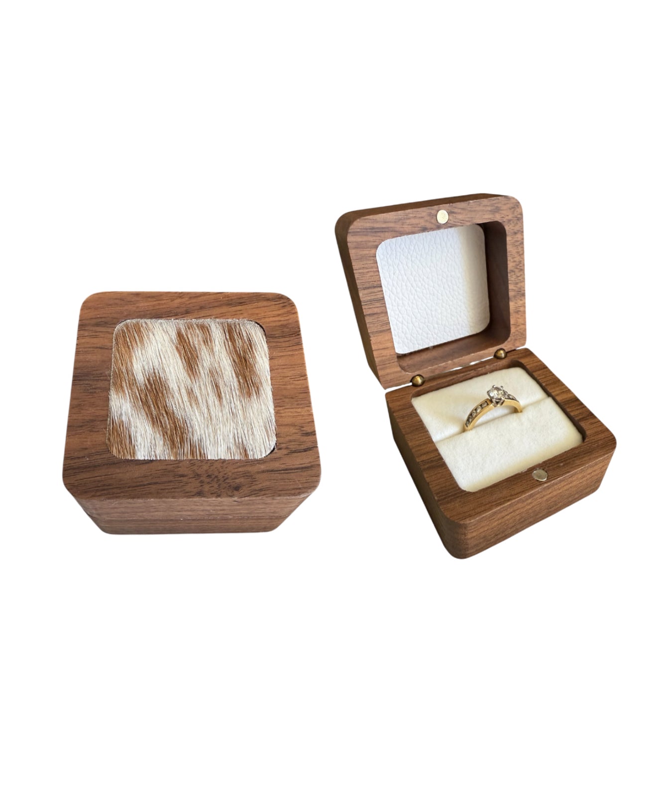 A8778A - 100% Hair On Hide Wooden 1 Ring Box