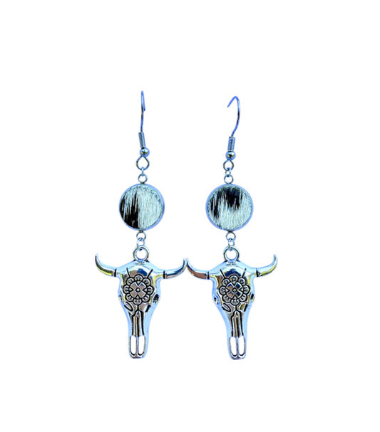 J6682C  - 100% Hair on Hide Earrings with Steer Head