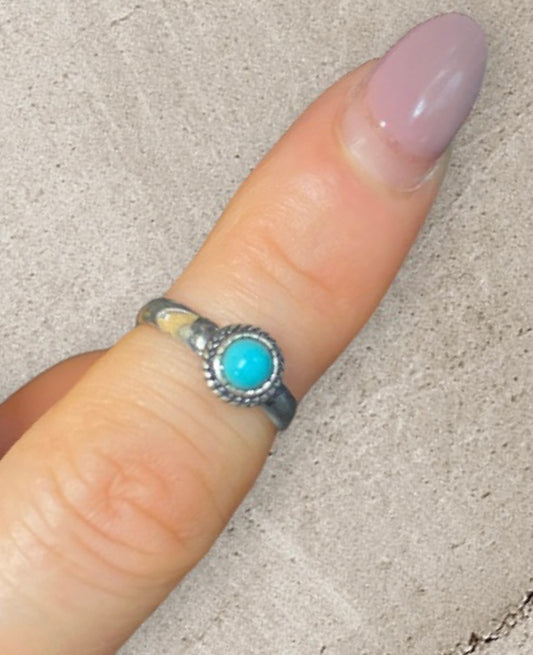 J6713 - Western Style Stone Cuff Ring