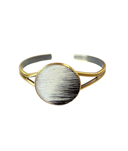 J6856R - 3/4 Bangle w Cowhide Bezel - Rawhide Western Wear 