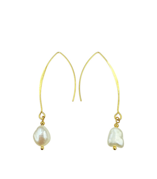 J7064 - Real Pearl Hook Dangle Earring