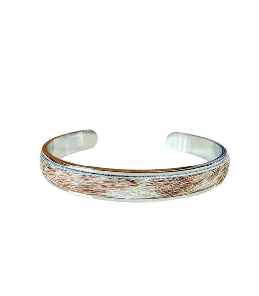 J6846 - Solid/Stainless Steel 3/4 Bangle Cowhide
