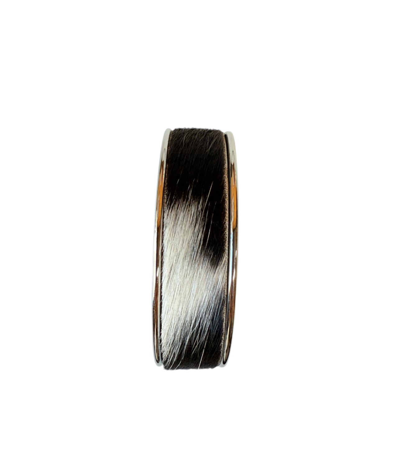 J6854 - 3/4 Bangle w Cowhide Bezel