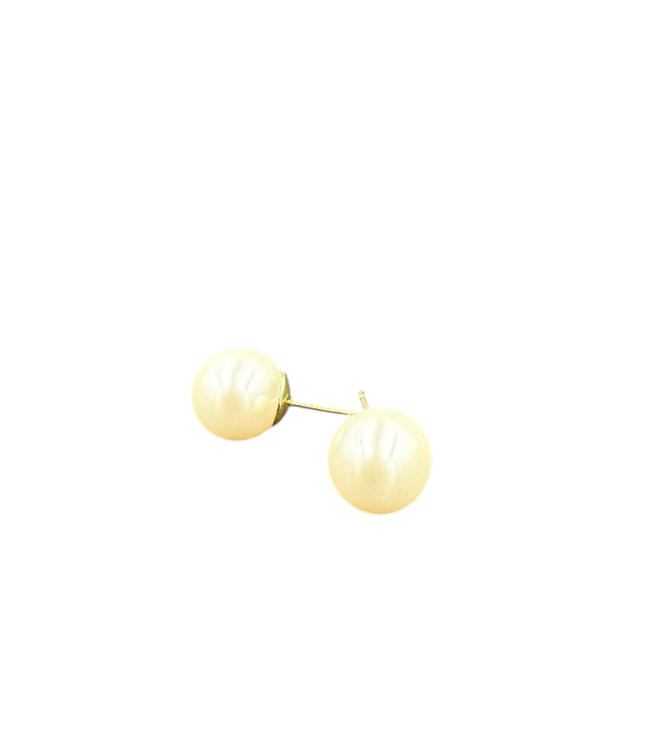 J7060B - Real Beige Colour Pearl Stud Earring