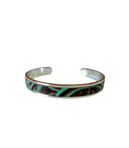 J6850 - Solid/Stainless Steel 3/4 Bangle Leather Embossed